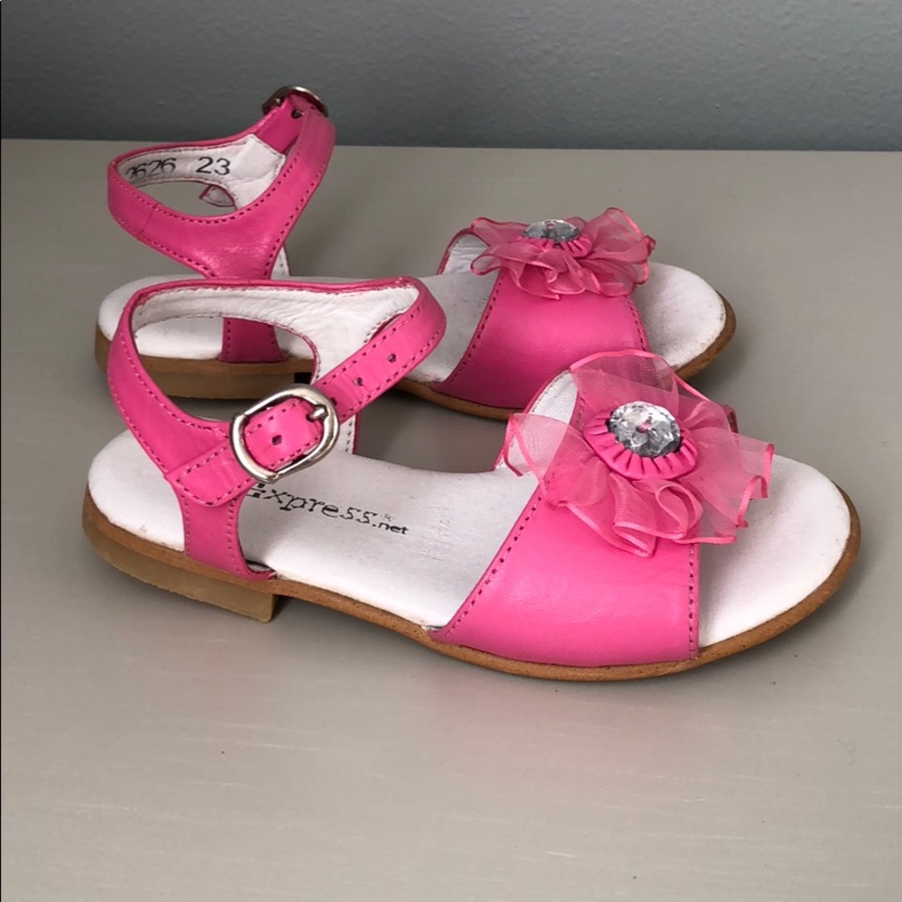 Toddler shoes